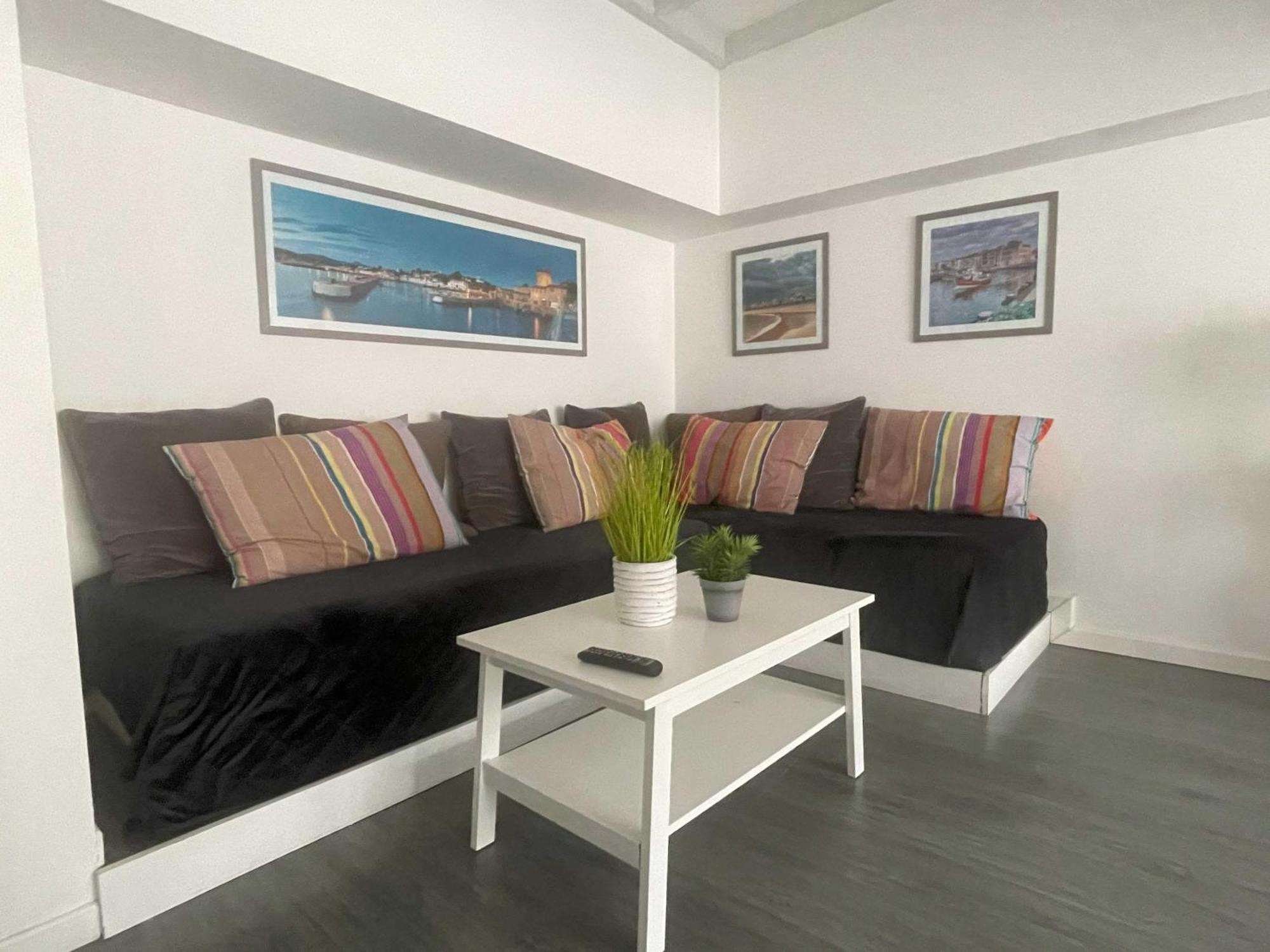 Apartment Grand T2 De Charme Plages Et Commerces A Pieds